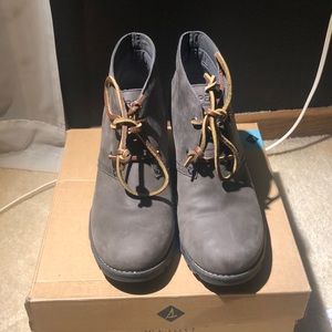 Celeste pow grey sperry wedge boots